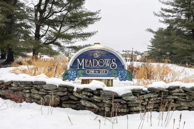 $399,000 | 232 Winding Pond Road, Londonderry, NH 03053