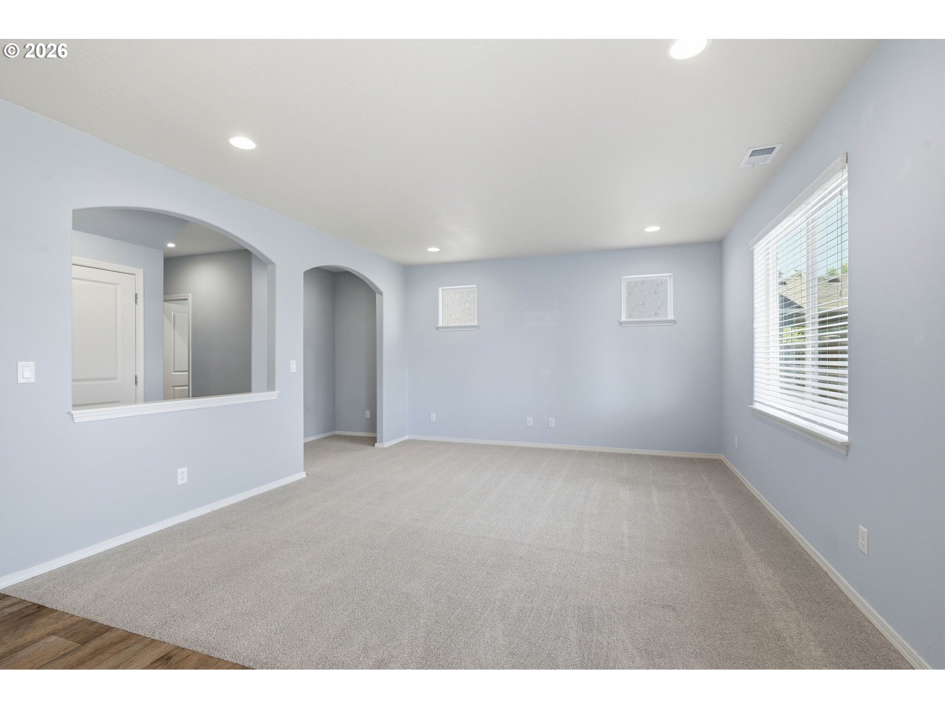 5290 Squirrel Street Springfield, OR 97478 - Photo 9 of 47