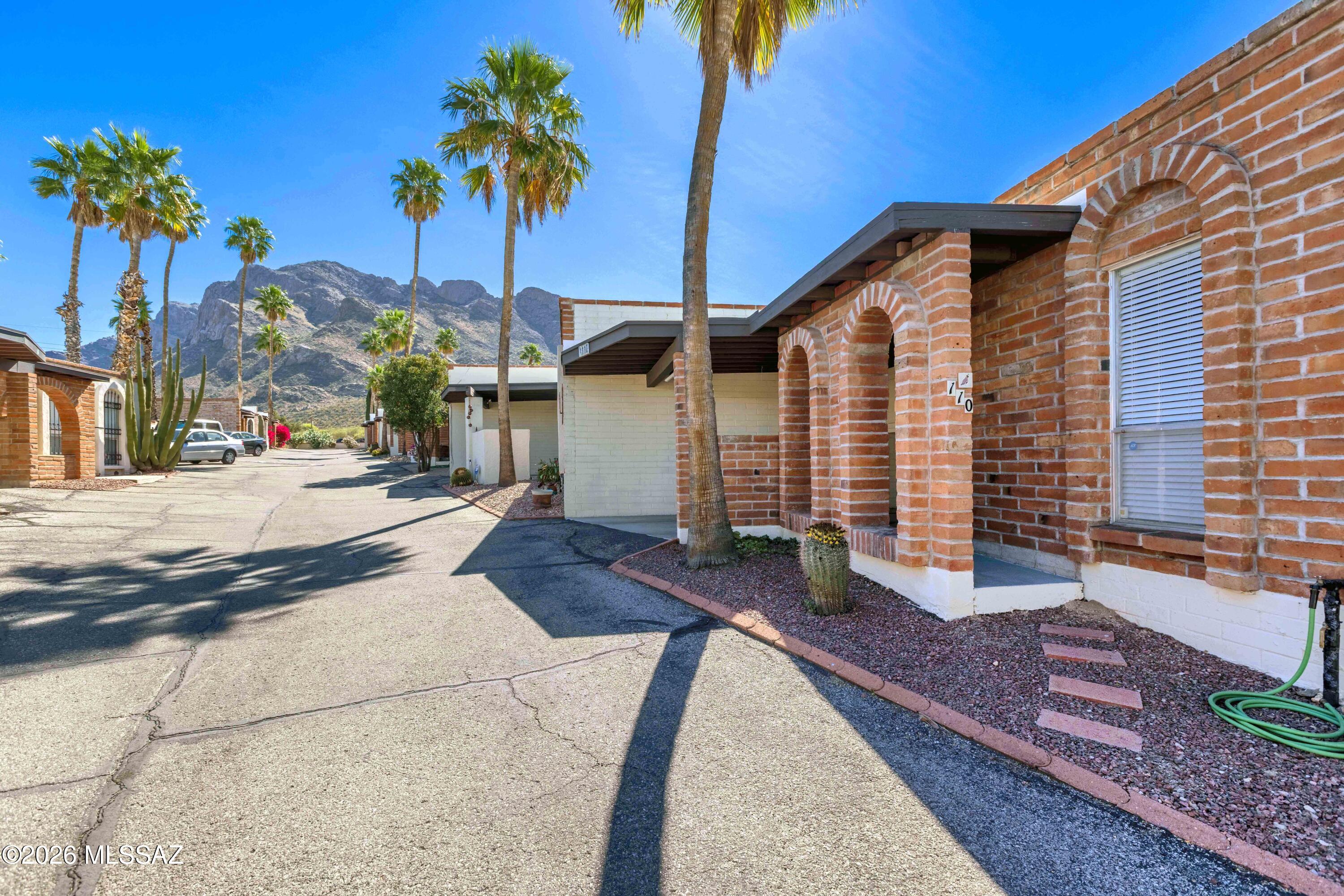 9111 North Oracle Road, Unit 110 Tucson, AZ 85704 - Photo 1 of 32 Welcome Home!