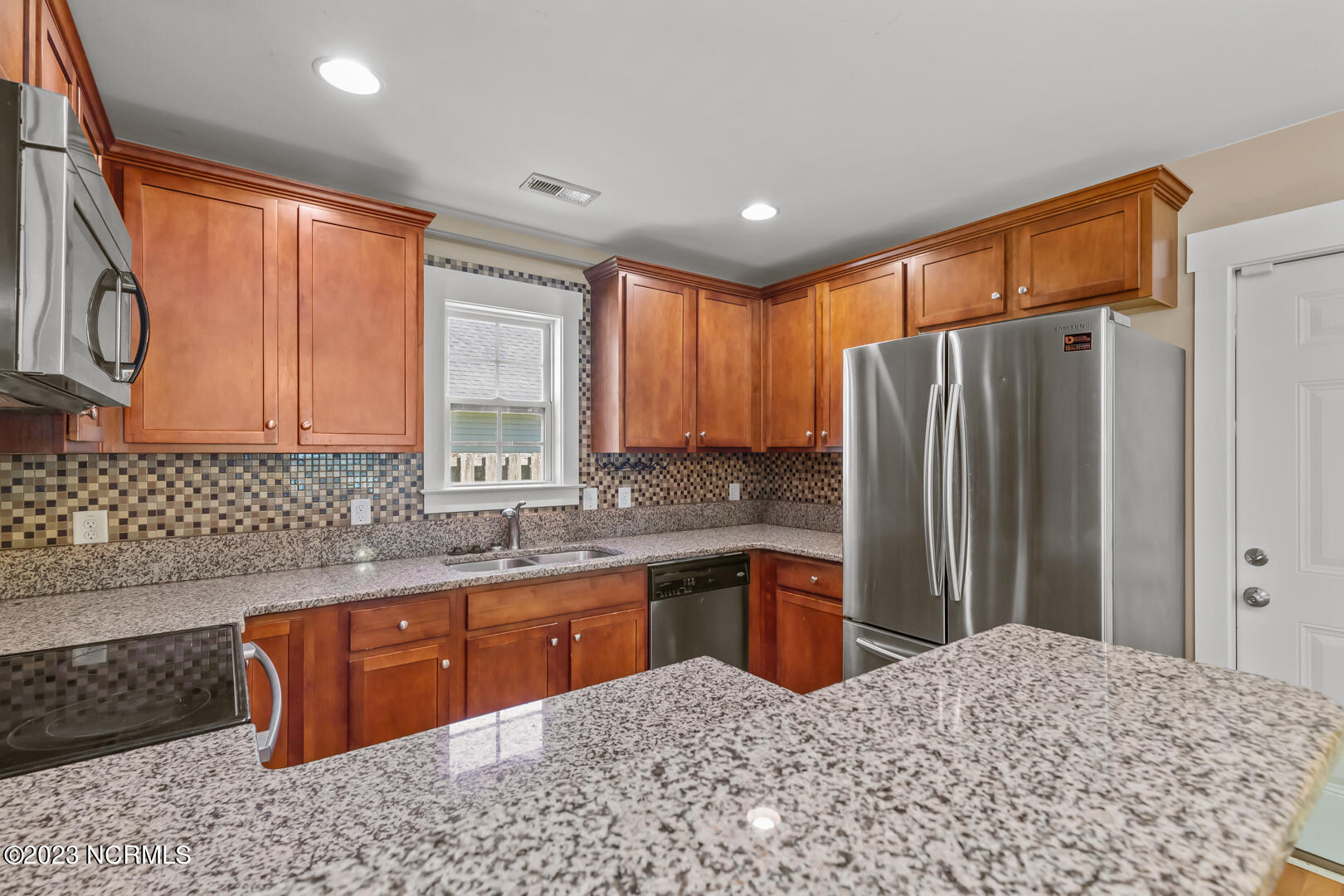 1122 Pickett Road Jacksonville, NC 28540 - Photo 16 of 35 12 (2)