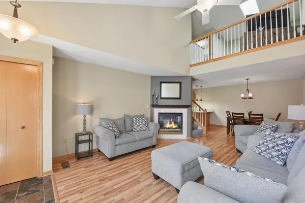 $257,500 | 2335 Oakridge Circle, Hudson, WI 54016
