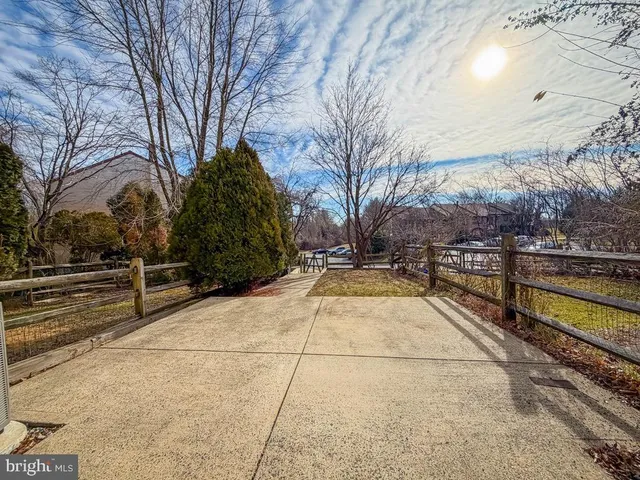 $2,950 | 3253 Durham Place, Holland, PA 18966