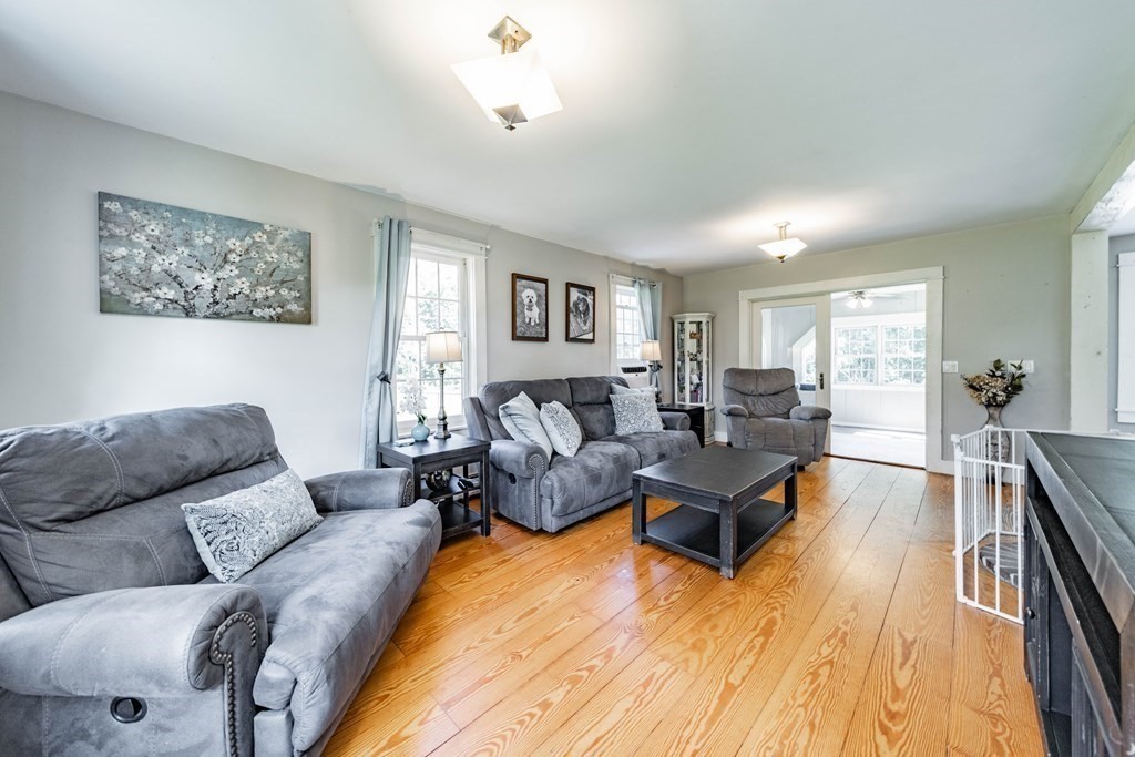 82 W Road Westfield, MA 01085 - Photo 21 of 42