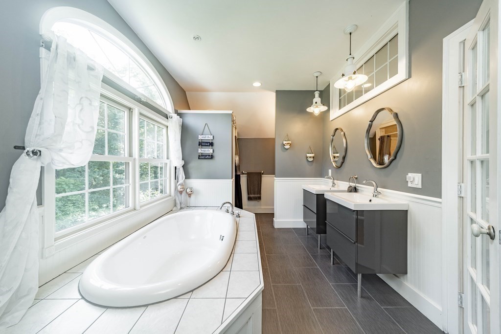 82 W Road Westfield, MA 01085 - Photo 27 of 42