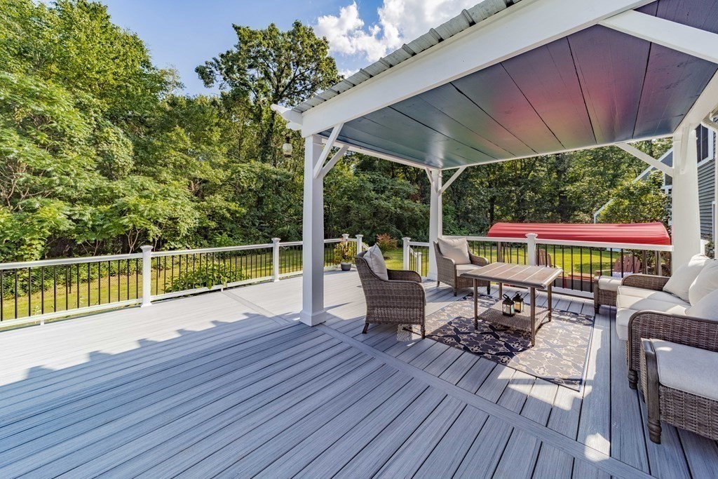 82 W Road Westfield, MA 01085 - Photo 7 of 42