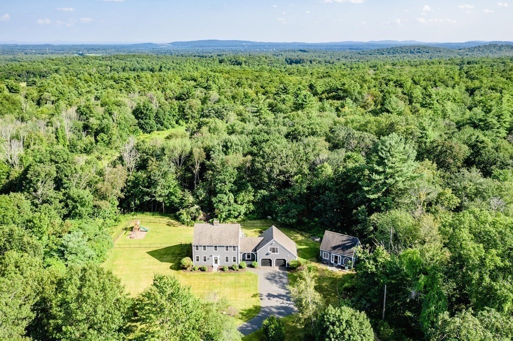 82 W Road Westfield, MA 01085 - Photo 10 of 42