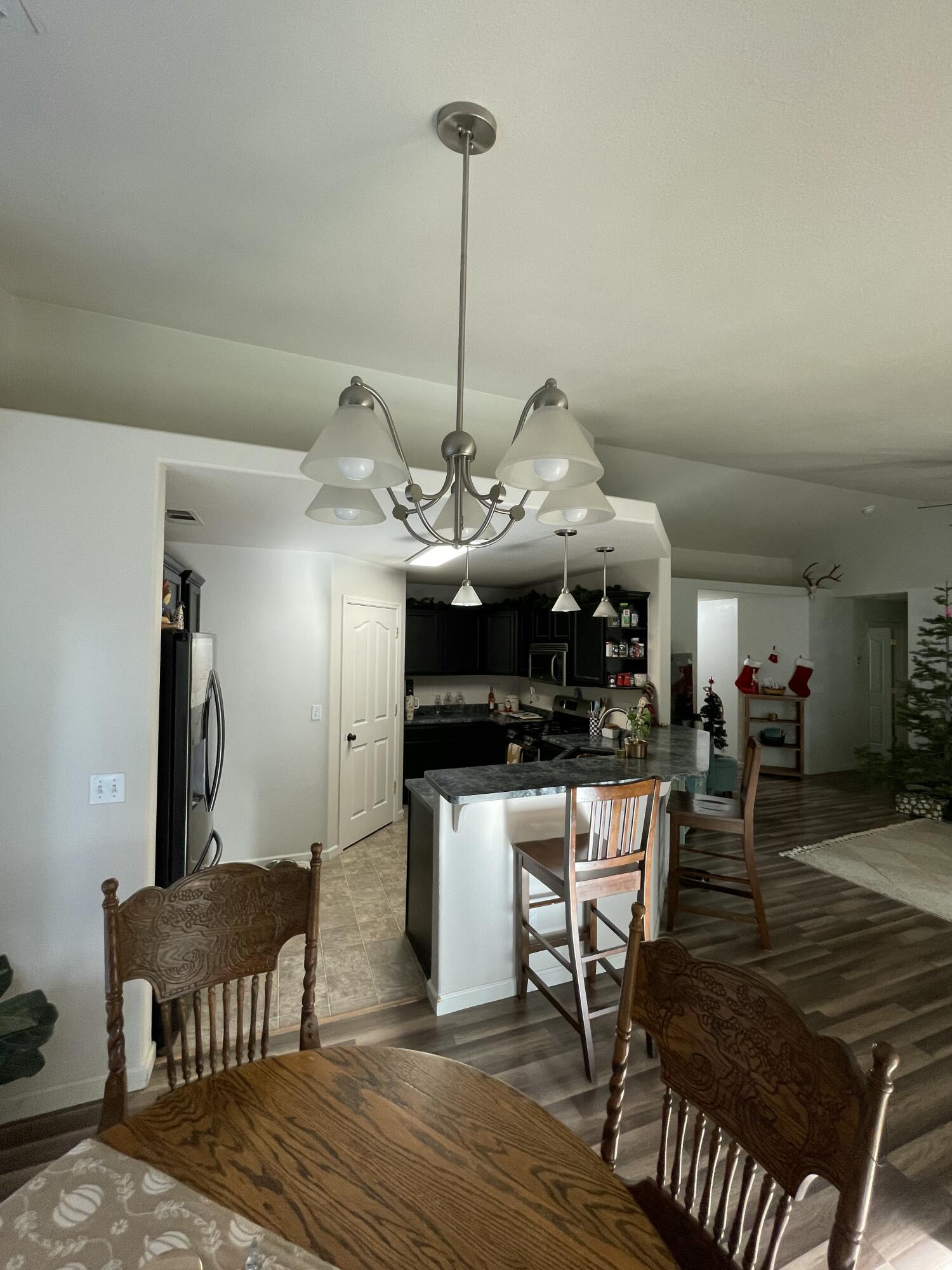 3343 Oak Street Anderson, CA 96007 - Photo 11 of 27 IMG_8096