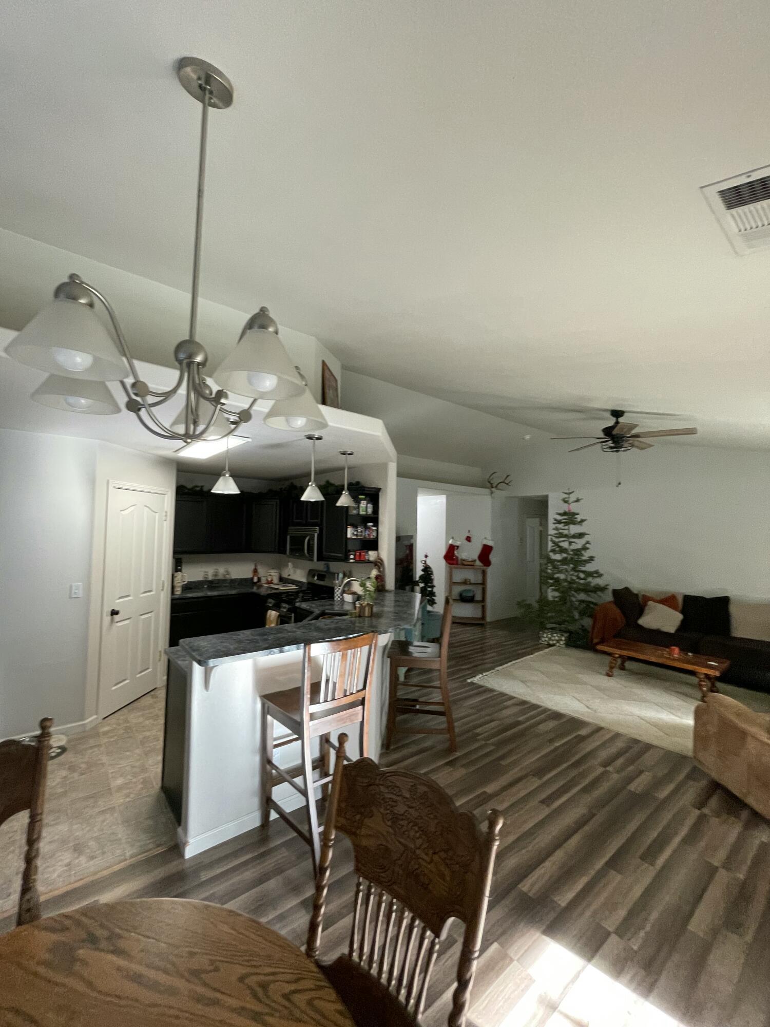 3343 Oak Street Anderson, CA 96007 - Photo 12 of 27 IMG_8095