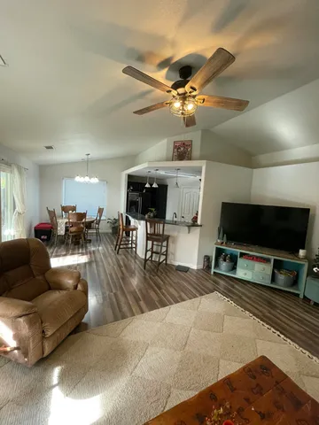 $399,000 | 3343 Oak Street, Anderson, CA 96007