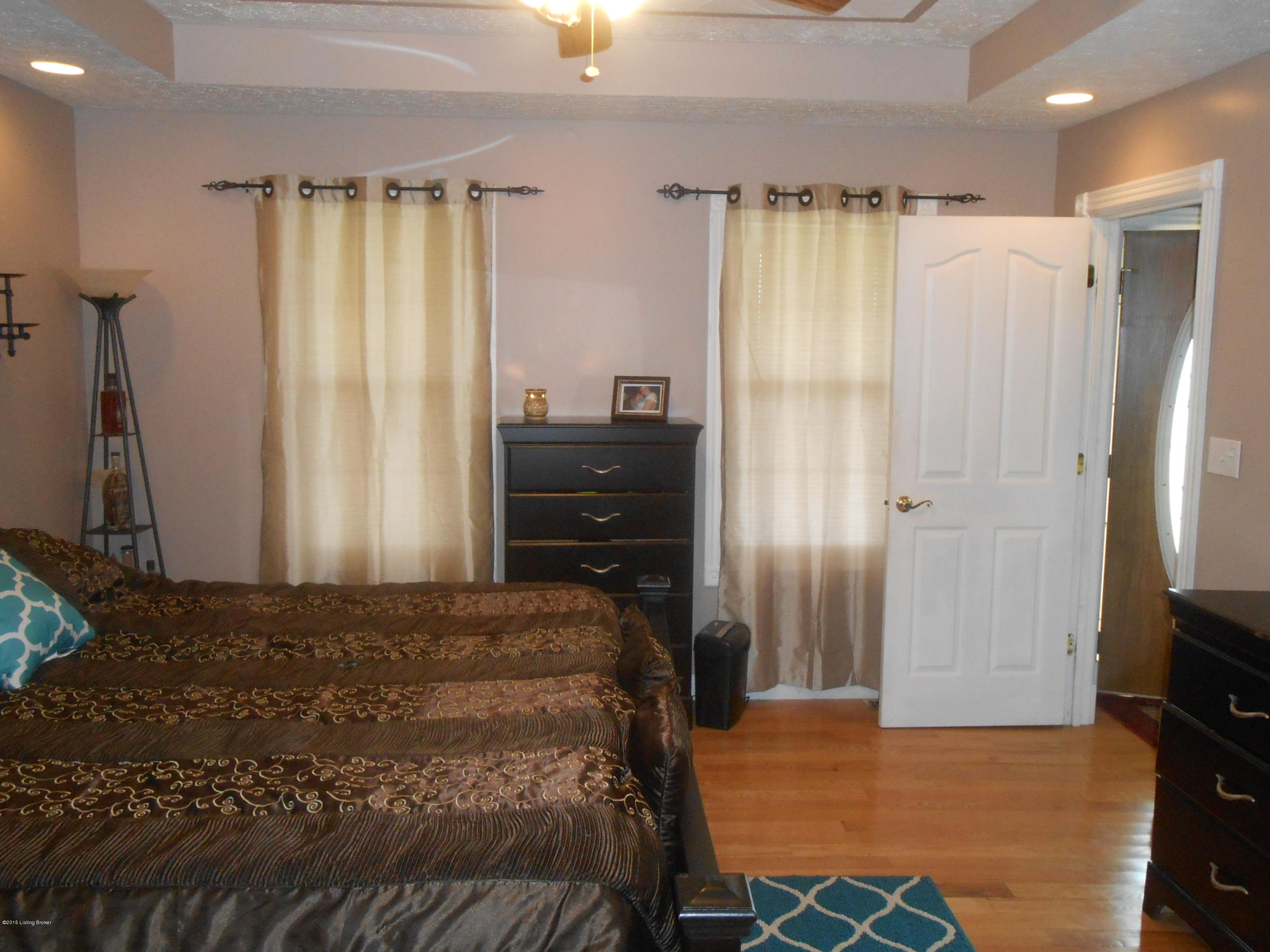 3895 Holy Cross Road Loretto, KY 40037 - Photo 28 of 39 3895 Holy Cross Rd 009