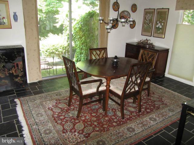 13253 Fountain Head Road Hagerstown, MD 21742 - Photo 5 of 22 Dining Room