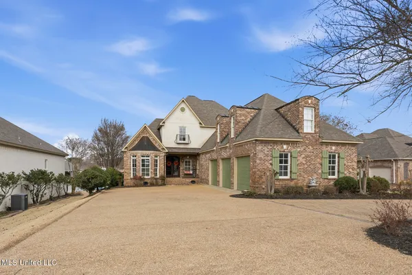 $850,000 | 107 Belle Pointe Circle, Madison, MS 39110