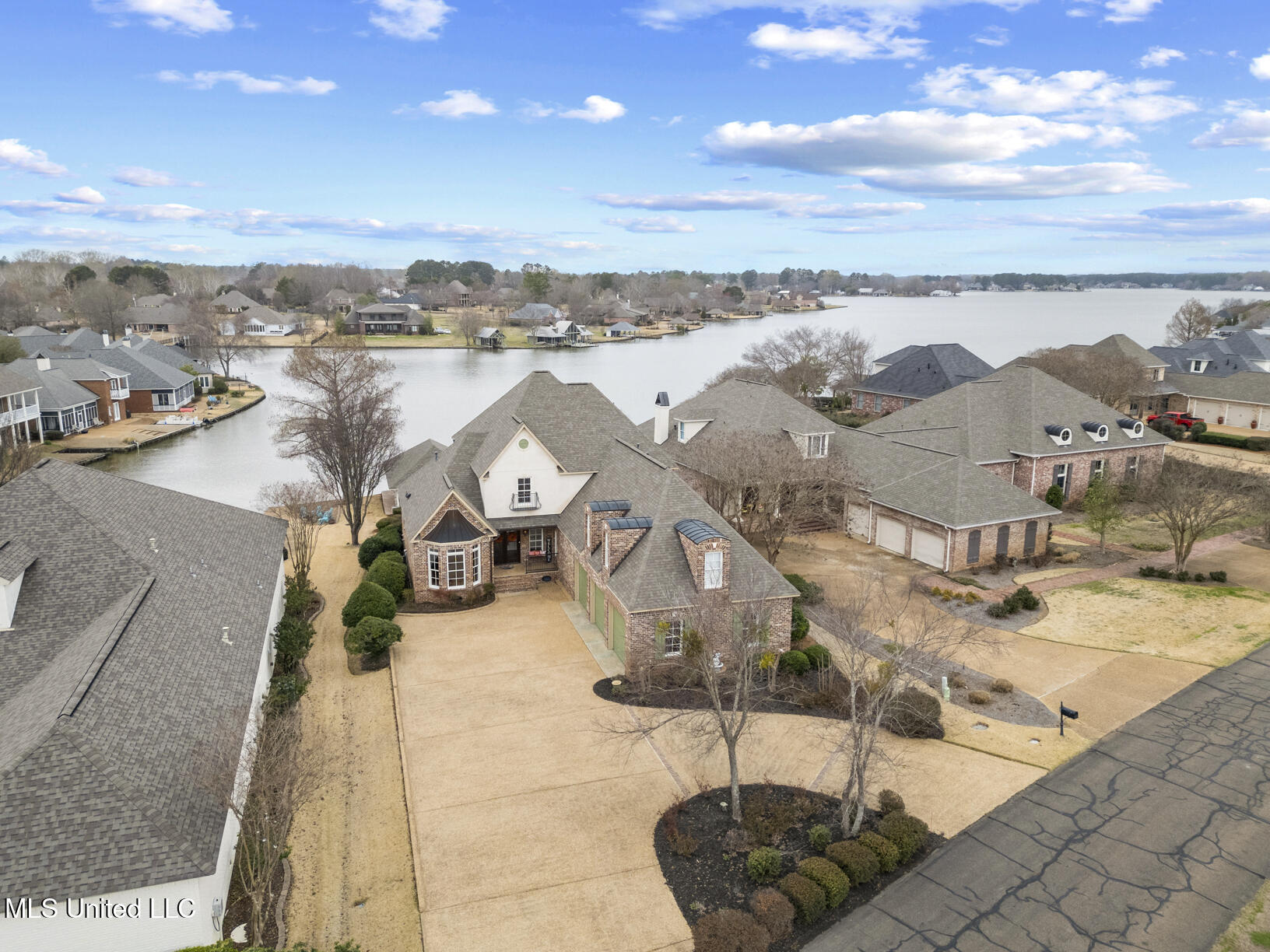 107 Belle Pointe Circle Madison, MS 39110 - Photo 8 of 72 107 Belle Pointe drone-2