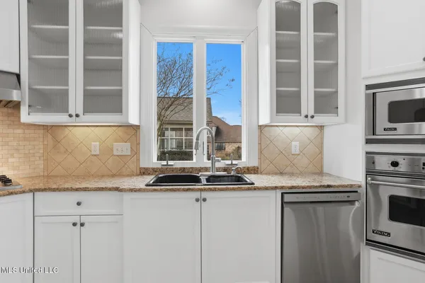 $850,000 | 107 Belle Pointe Circle, Madison, MS 39110