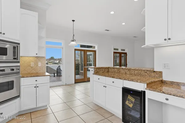$850,000 | 107 Belle Pointe Circle, Madison, MS 39110