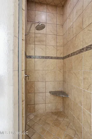 $850,000 | 107 Belle Pointe Circle, Madison, MS 39110