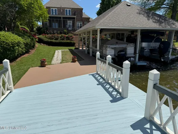 $850,000 | 107 Belle Pointe Circle, Madison, MS 39110