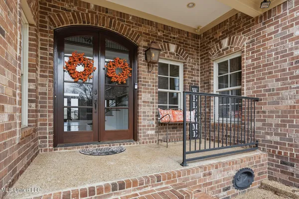 $850,000 | 107 Belle Pointe Circle, Madison, MS 39110