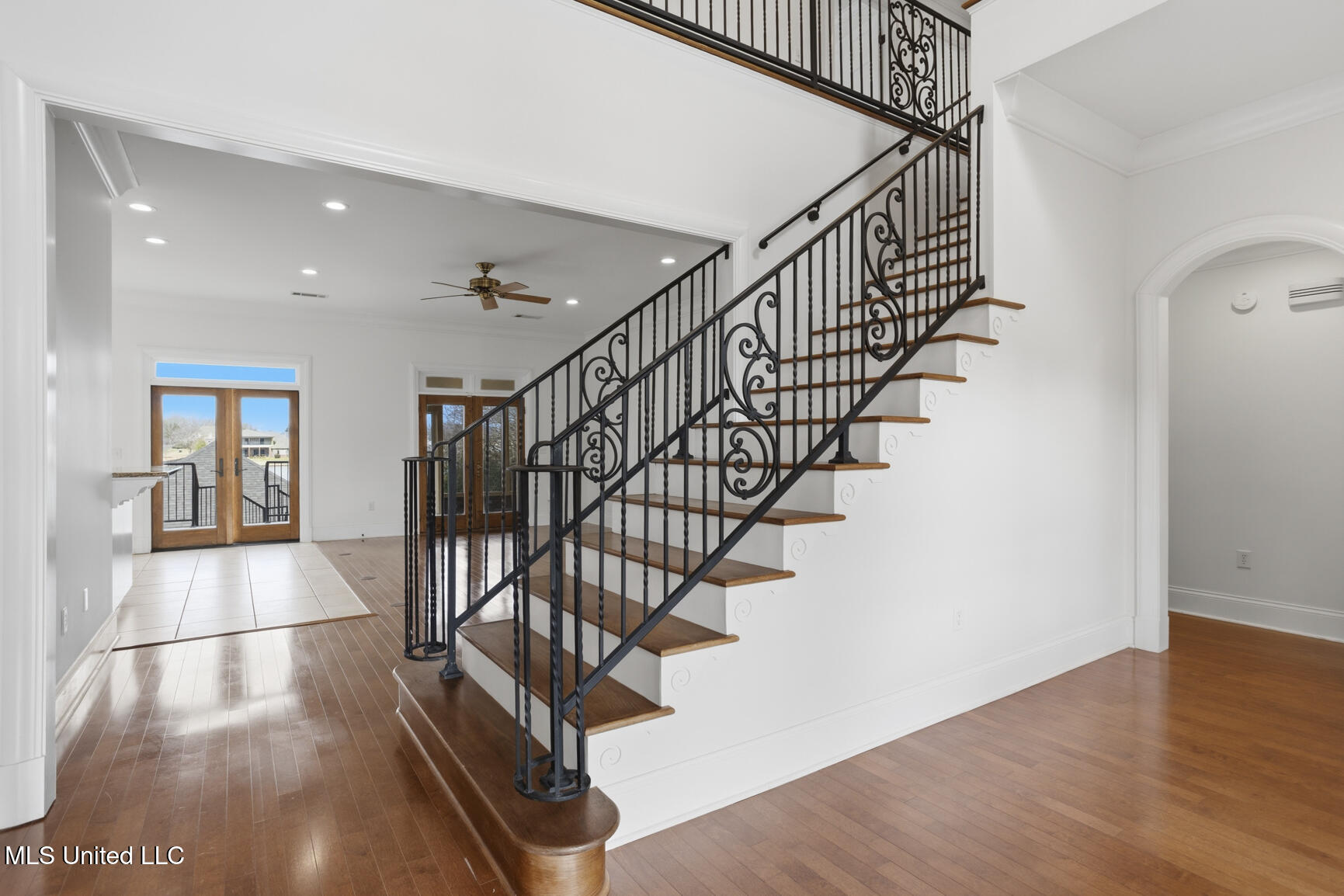 107 Belle Pointe Circle Madison, MS 39110 - Photo 5 of 72 107 Belle Pointe-3