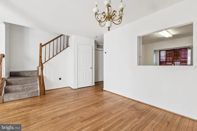 $2,995 | 1925 Inglebrook Drive, Woodbridge, VA 22192