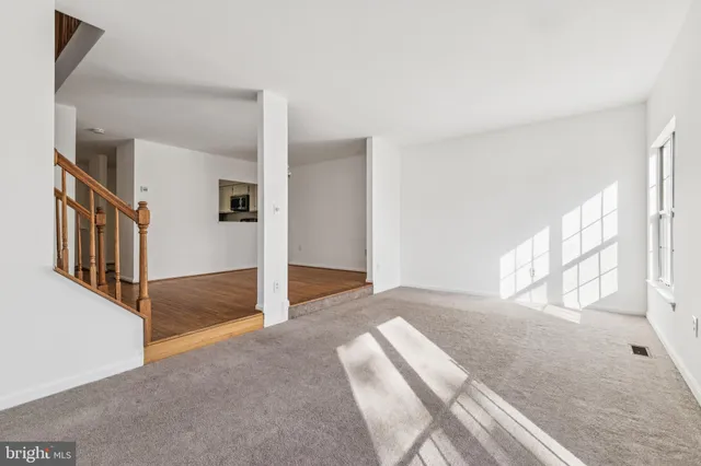 $2,995 | 1925 Inglebrook Drive, Woodbridge, VA 22192