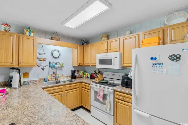 $132,000 | 510 Fairwood Lakes Drive, Unit 17P, Myrtle Beach, SC 29588