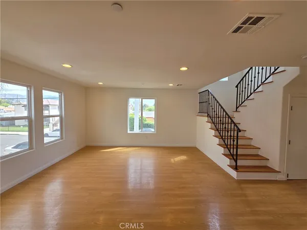 $3,495 | 5321 Auckland Avenue, Unit 1, North Hollywood, CA 91601