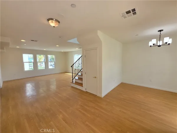 $3,495 | 5321 Auckland Avenue, Unit 1, North Hollywood, CA 91601