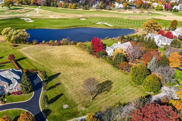 $1,180,000 | 470 Stablewood Lane, Lake Forest, IL 60045