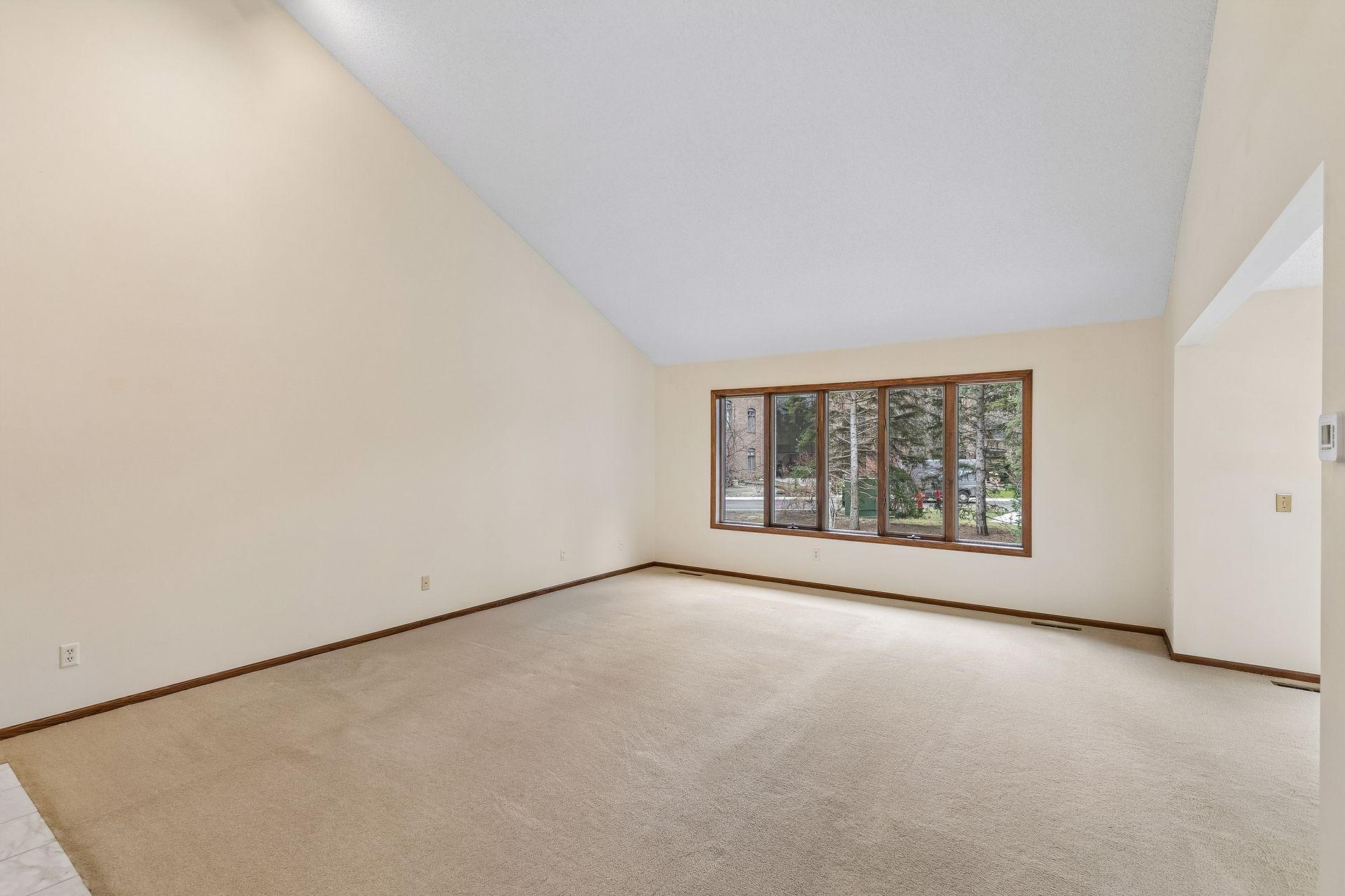 7438 Cahill Road Edina, MN 55439 - Photo 17 of 47