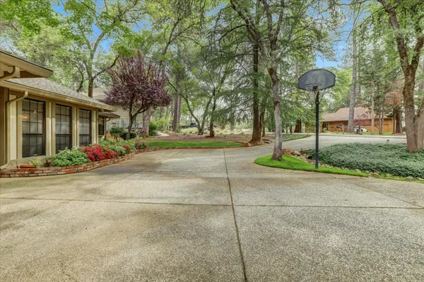 $649,950 | 11774 Skipper Court, Penn Valley, CA 95946