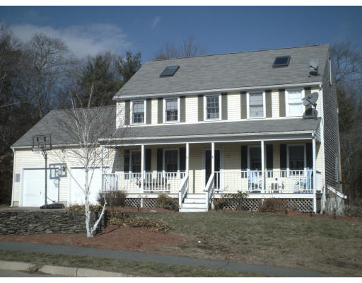10 Split Boulder Road Rockland, MA 02370 - Photo 4 of 10 Gallery Image 4
