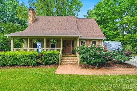 $339,900 | 1224 Candlewood Drive, Gastonia, NC 28052