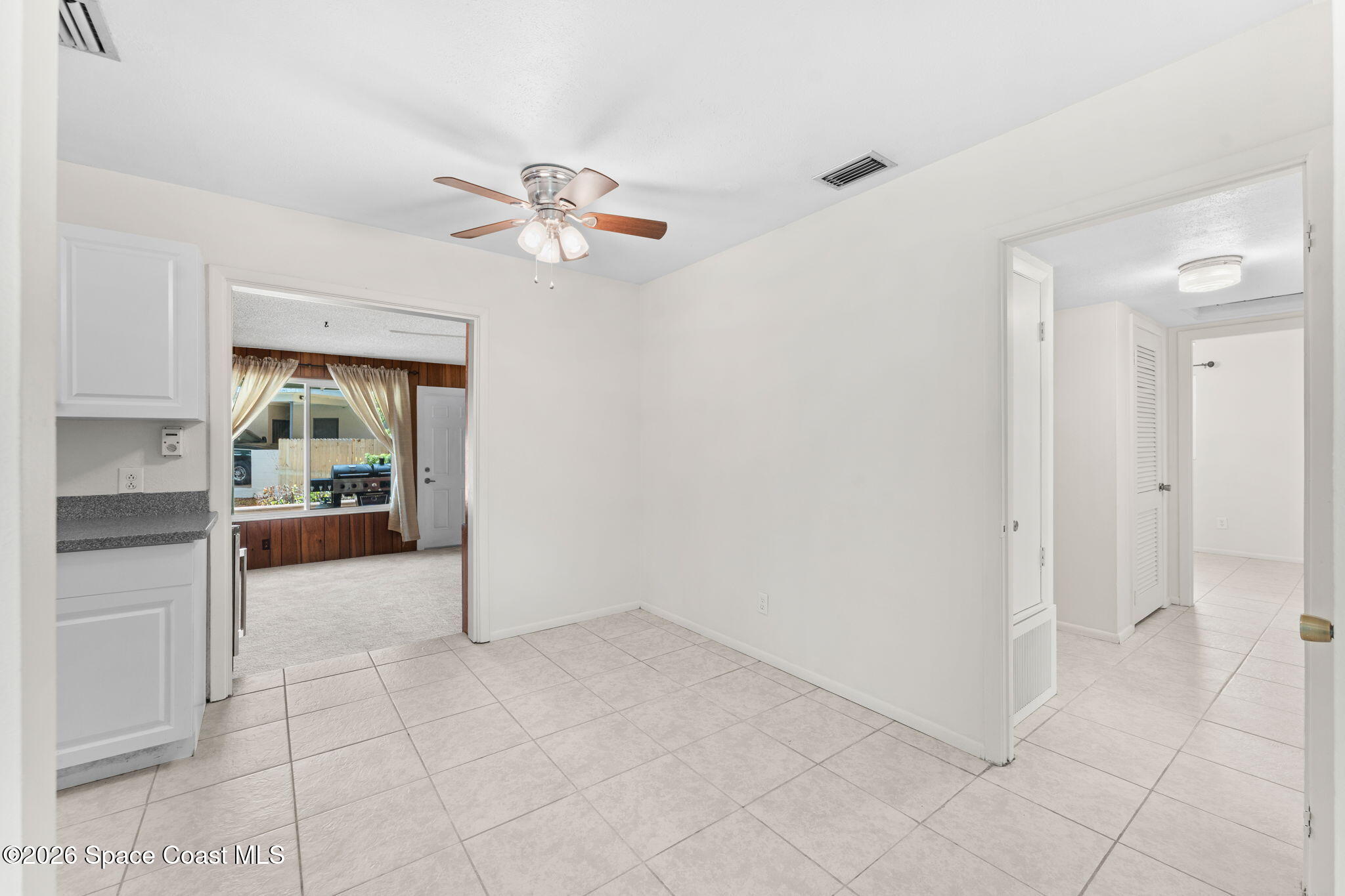 1014 Montclair Road Cocoa, FL 32922 - Photo 22 of 48 Dining area