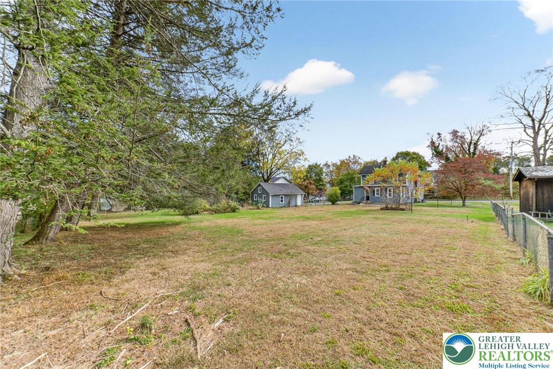 202 Main Street Portland, PA 18343 - Photo 11 of 40