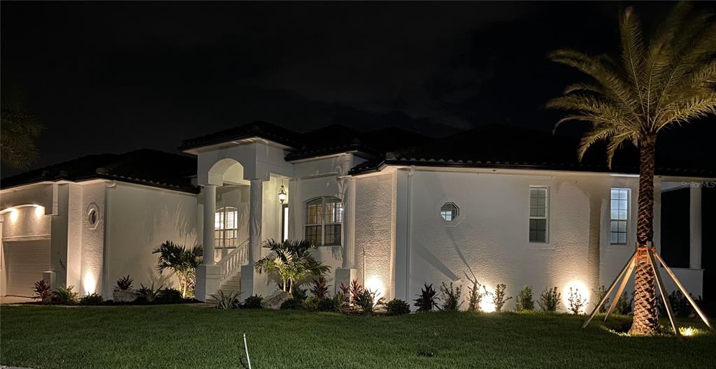3840 Rudder Way New Port Richey, FL 34652 - Photo 9 of 18 a house view with a garden space