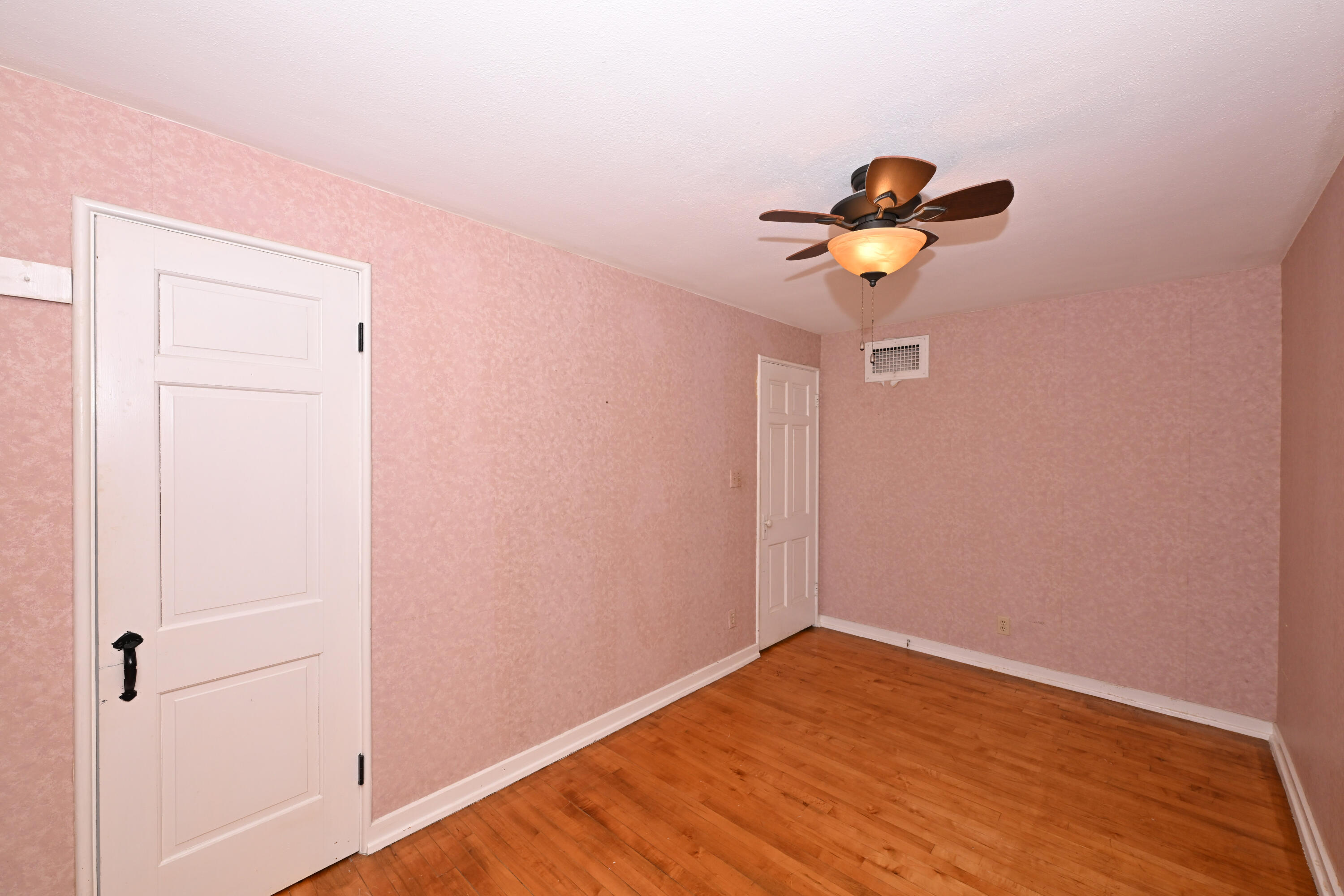 6700 Conifer Lane Greendale, WI 53129 - Photo 14 of 27 Bedroom