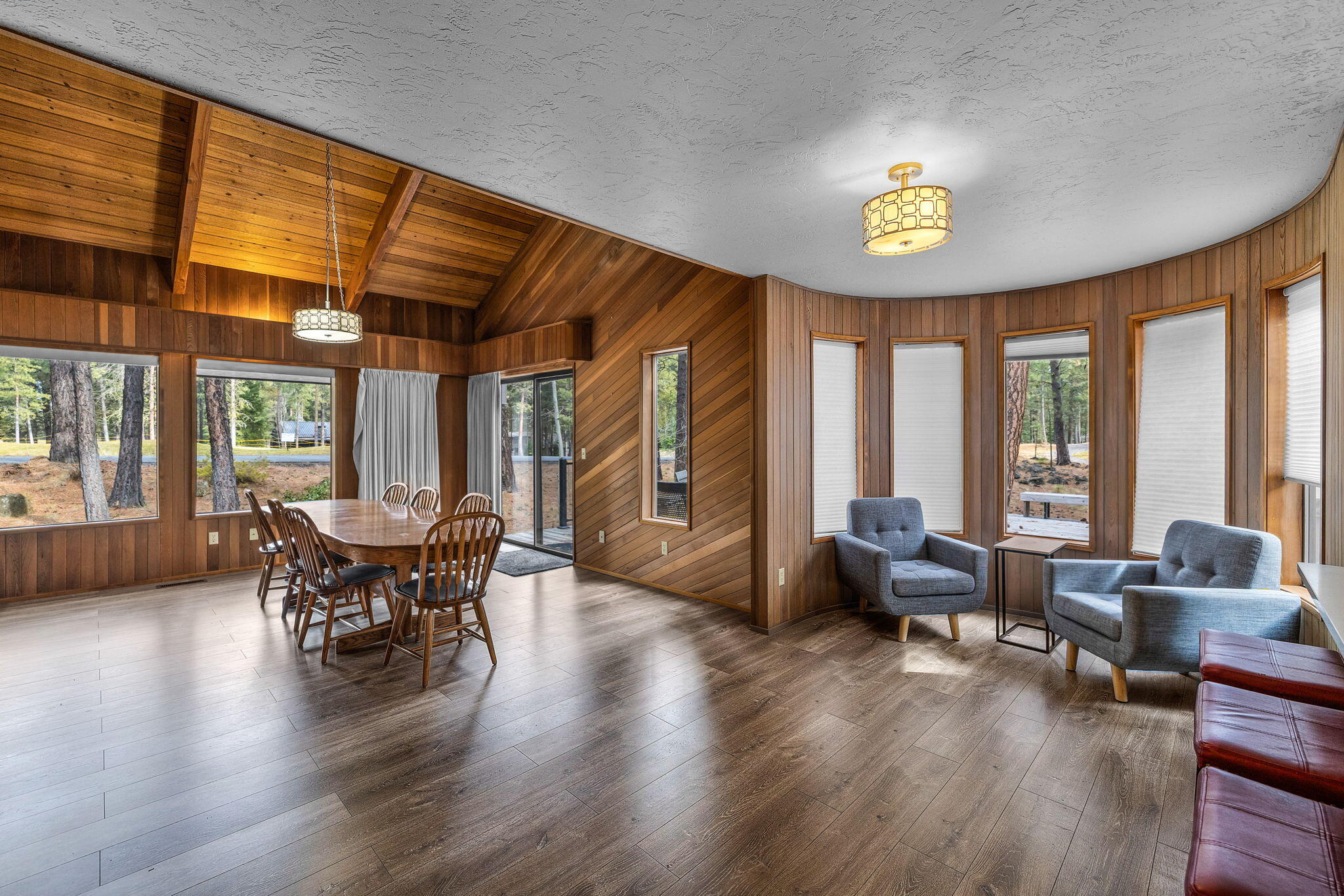13168 Hawks Beard Black Butte Ranch, OR 97759 - Photo 5 of 47 a view of a livingroom with furniture window and wooden floor