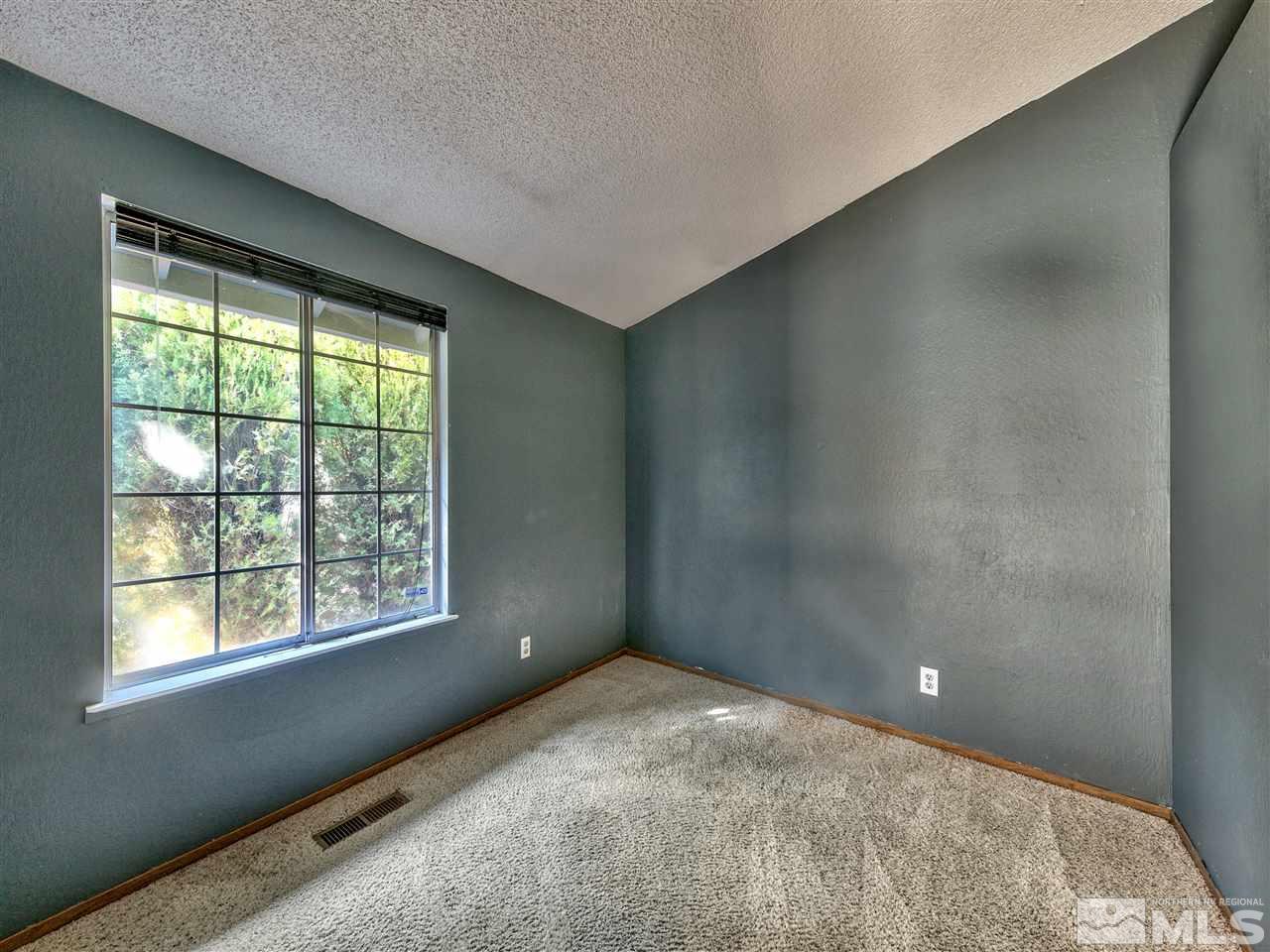 6243 Chesterfield Lane Reno, NV 89523 - Photo 11 of 17 Photo 11