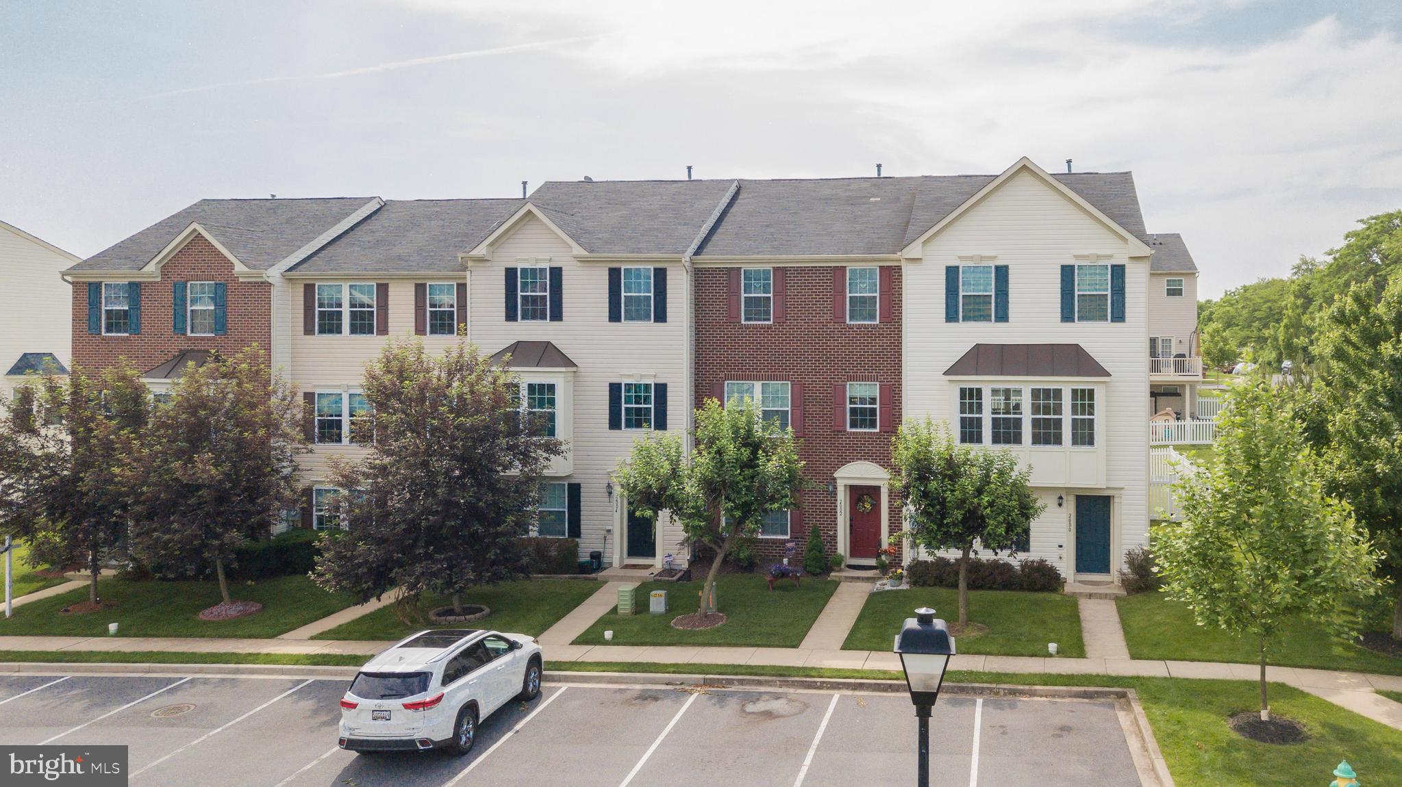 2000 Spring Run Circle Frederick, MD 21702 - Photo 2 of 49 BEAUTIFUL END UNIT WITH PARKING