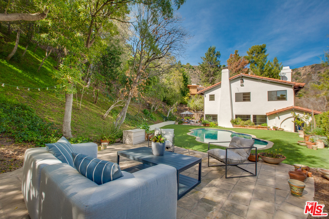 1663 Stone Canyon Road Los Angeles, CA 90077 - Photo 1 of 28