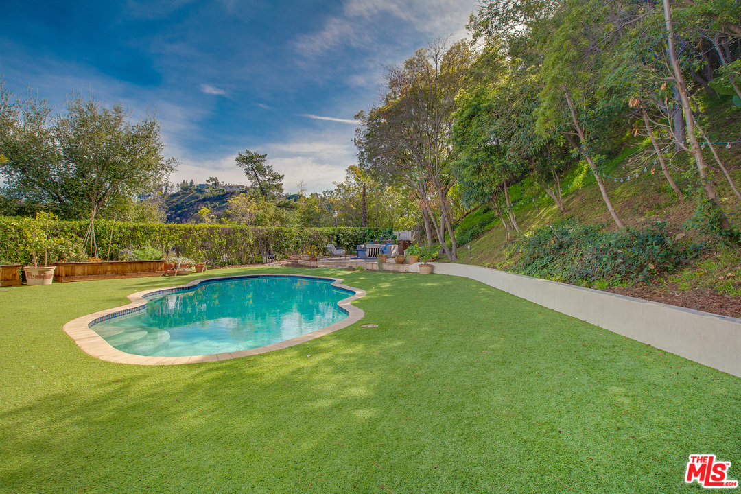 1663 Stone Canyon Road Los Angeles, CA 90077 - Photo 2 of 28