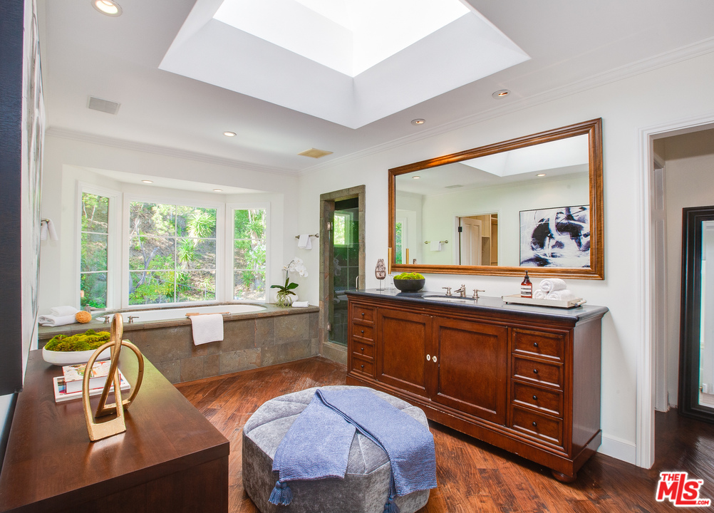 1663 Stone Canyon Road Los Angeles, CA 90077 - Photo 15 of 28
