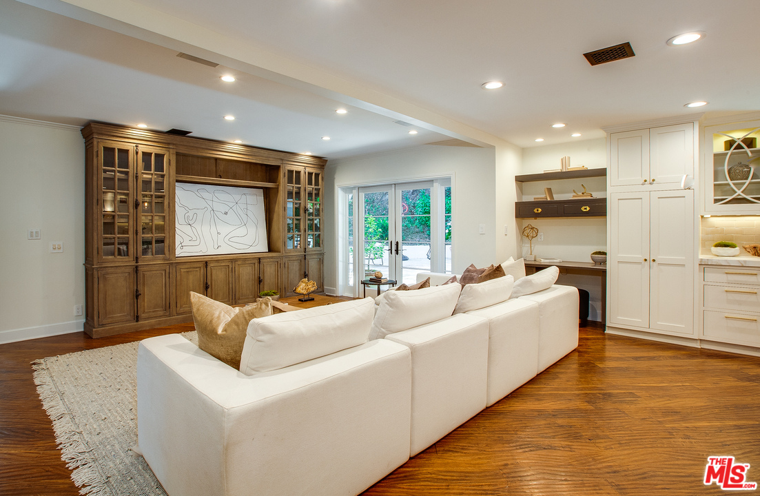 1663 Stone Canyon Road Los Angeles, CA 90077 - Photo 6 of 28