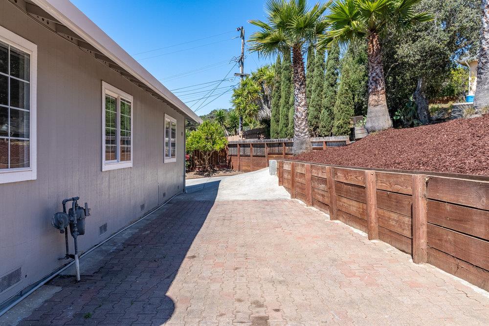 21 Boling Road Watsonville, CA 95076 - Photo 6 of 38 Gallery Image 6