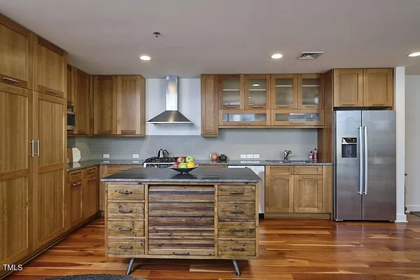 $574,900 | 601 West Rosemary Street, Unit 712, Chapel Hill, NC 27516