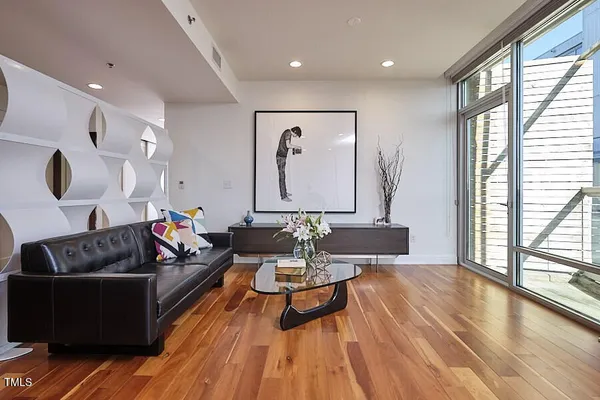 $574,900 | 601 West Rosemary Street, Unit 712, Chapel Hill, NC 27516