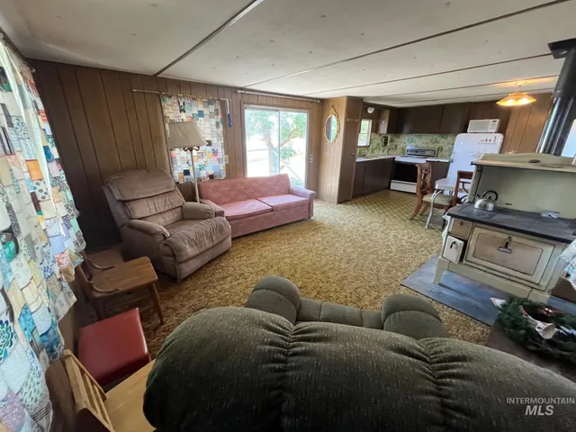 $159,000 | 106-108 Gates Drive, Shoshone, ID 83352