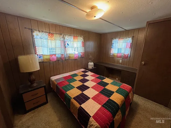 $159,000 | 106-108 Gates Drive, Shoshone, ID 83352