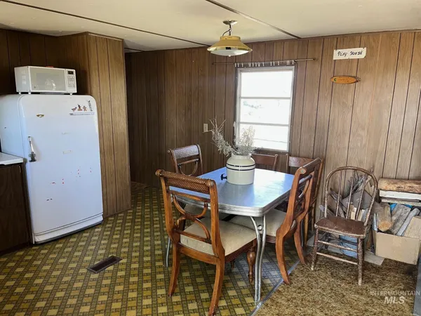 $159,000 | 106-108 Gates Drive, Shoshone, ID 83352